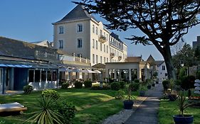 Grand De Courtoisville - Piscine&spa, The Originals Relais (relais Du Silence) 4*